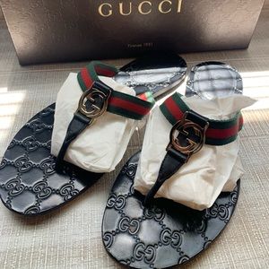 - GUCCI Flip Flops